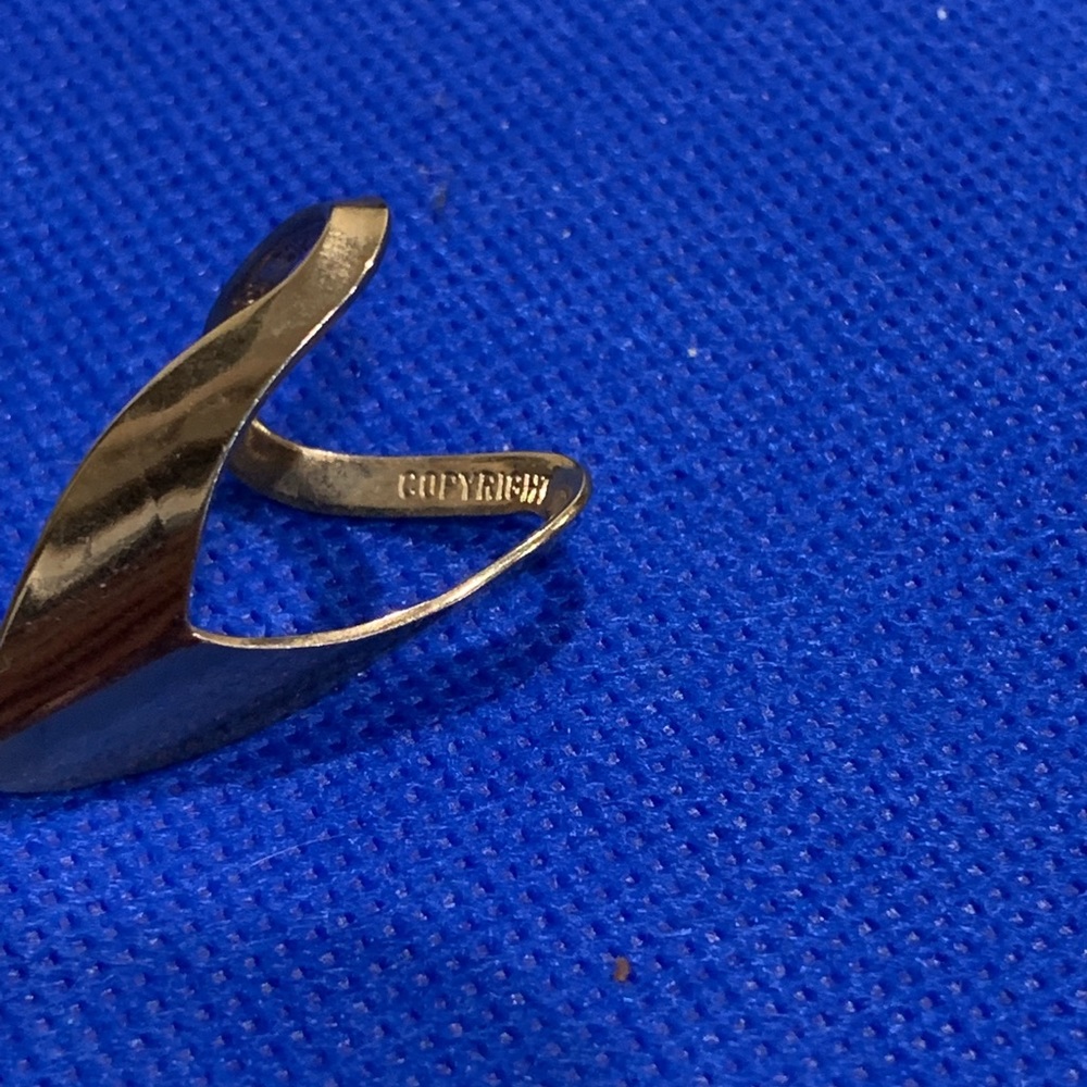 Just in- gold midi ring - Picture 2 of 6